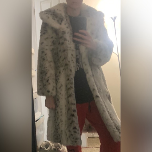 Vintage 80s faux fur white leopard coat, modern size S/M - Picture 2 of 12